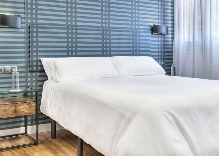 Hotels in Downtown Jaca