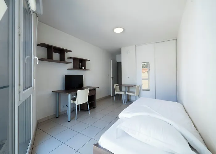 Hotels in Downtown Toulon