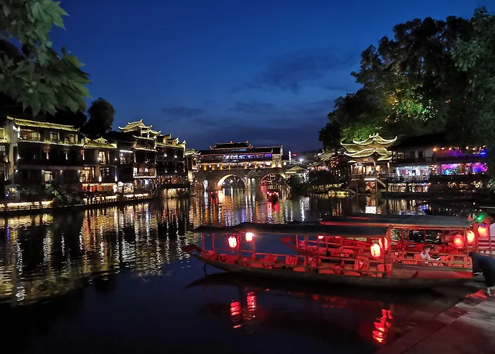 Hotels in Downtown Fenghuang
