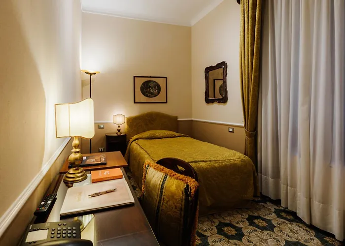 Hotels in Downtown Reggio Emilia