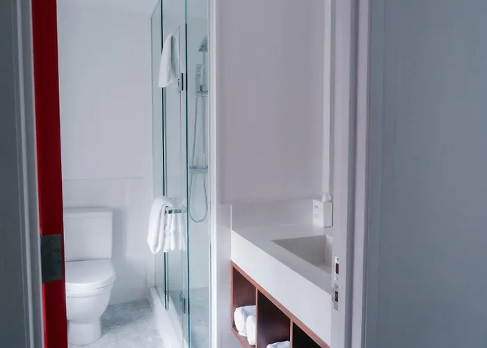 Hotels in Downtown Kitchener