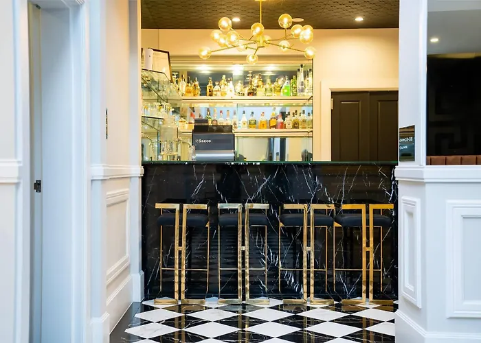 Hotels in Downtown Parramatta