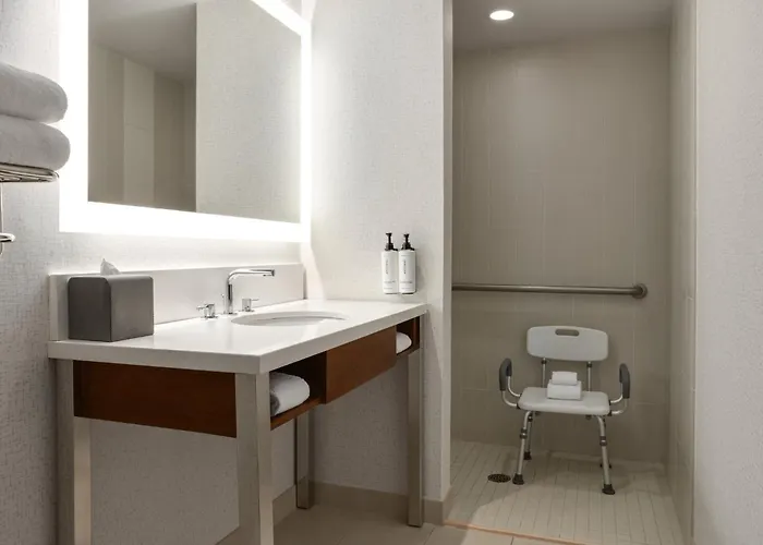 Hotels in Downtown Snohomish