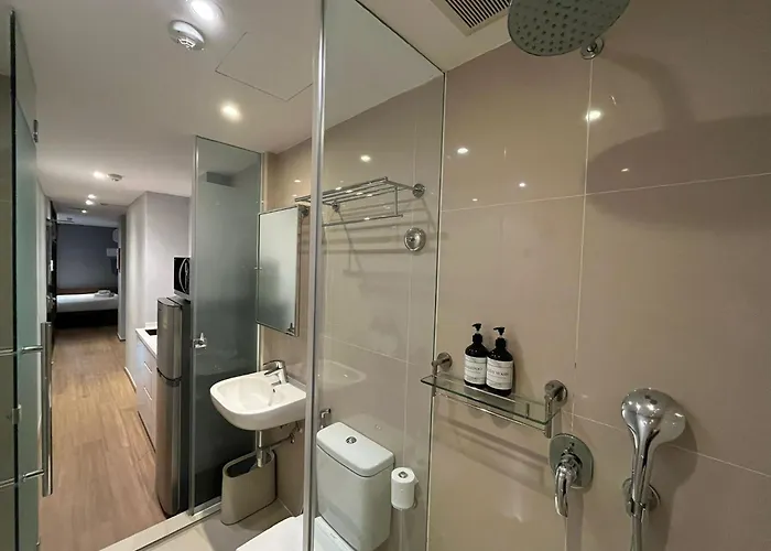 Hotels in Downtown Singapore