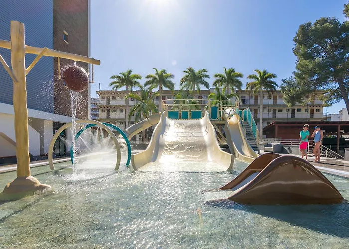 Hotels in Downtown Salou