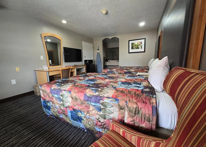 Hotels in Downtown Beaumont