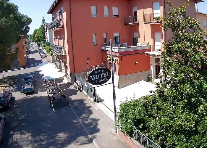 Hotels in Downtown Imola
